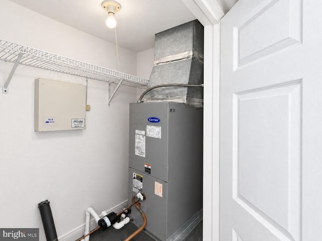 1440 SMITH VILLAGE RD, Silver Spring, MD 20904