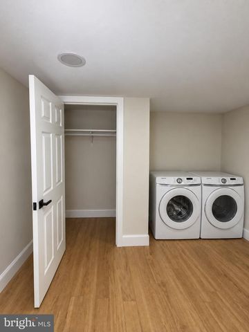 1440 SMITH VILLAGE RD, Silver Spring, MD 20904