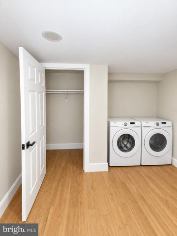 1440 SMITH VILLAGE RD, Silver Spring, MD 20904