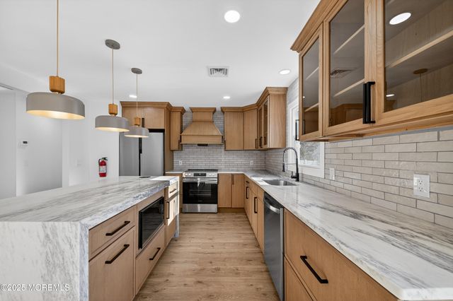 1627 Adams Avenue, Toms River, NJ 08753