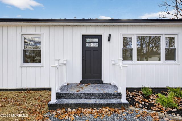 1627 Adams Avenue, Toms River, NJ 08753