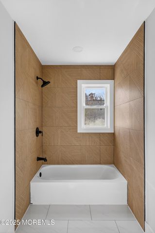 1627 Adams Avenue, Toms River, NJ 08753