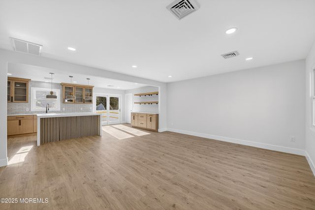 1627 Adams Avenue, Toms River, NJ 08753