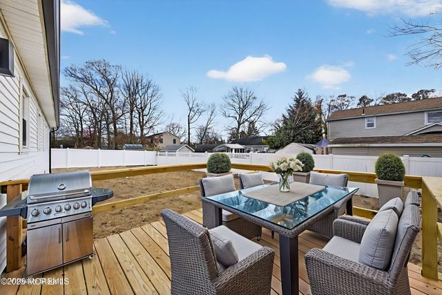 1627 Adams Avenue, Toms River, NJ 08753