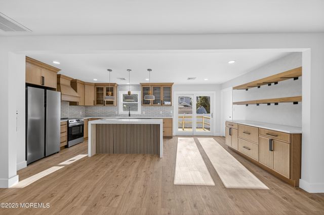 1627 Adams Avenue, Toms River, NJ 08753