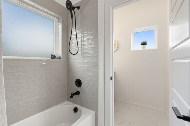 2138 Oak Haven Court, Garland, TX 75044