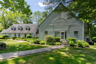 7 Glengarry Drive # 7, Stratham, NH 03885