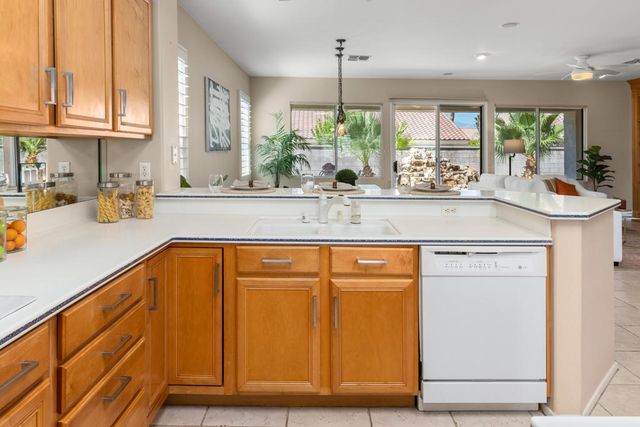 78383 Sterling Lane, Palm Desert, CA 92211