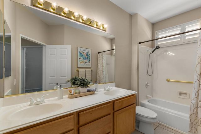 78383 Sterling Lane, Palm Desert, CA 92211