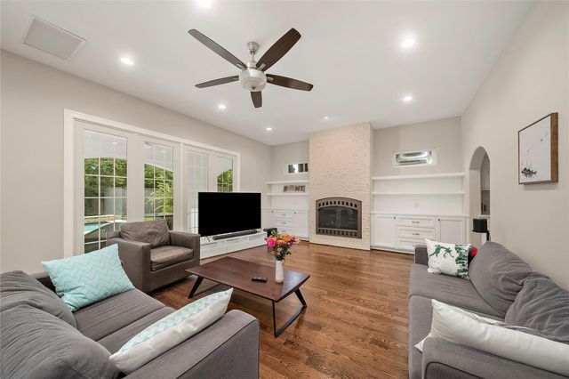 3766 Drake Street, Houston, TX 77005