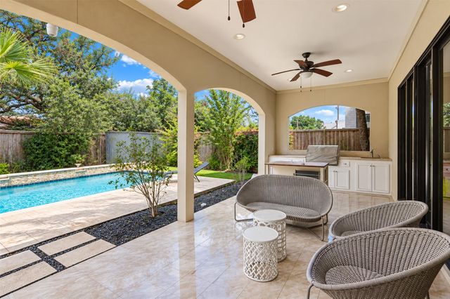 3766 Drake Street, Houston, TX 77005