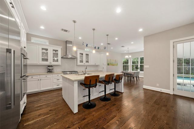 3766 Drake Street, Houston, TX 77005