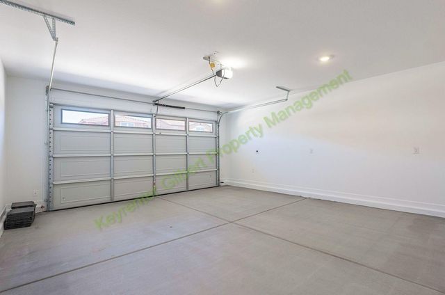 8247 E Petunia Avenue, Mesa, AZ 85212