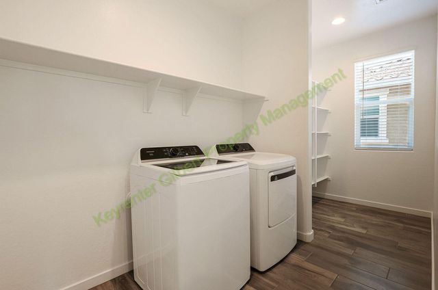 8247 E Petunia Avenue, Mesa, AZ 85212