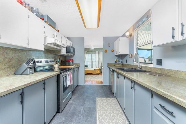 8436 NIGHTHAWK DRIVE, Englewood, FL 34224