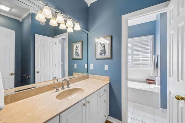 120 Hicks Rd, Nashville, TN 37221