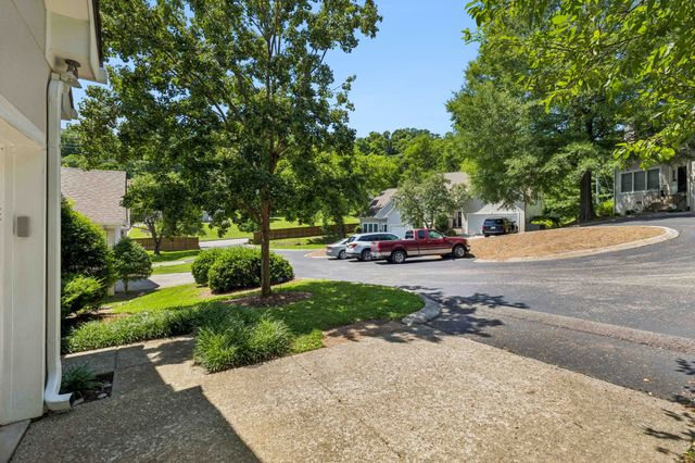 120 Hicks Rd, Nashville, TN 37221