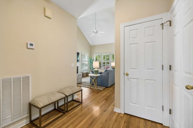 120 Hicks Rd, Nashville, TN 37221