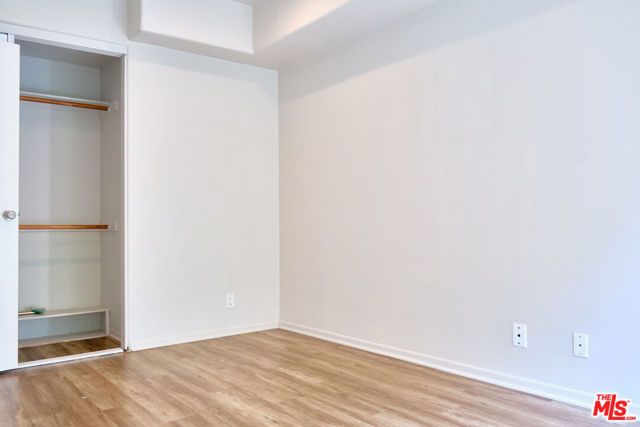 1242 9th 2B, Santa Monica, CA 90401