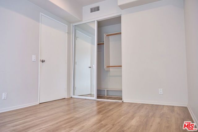 1242 9th 2B, Santa Monica, CA 90401