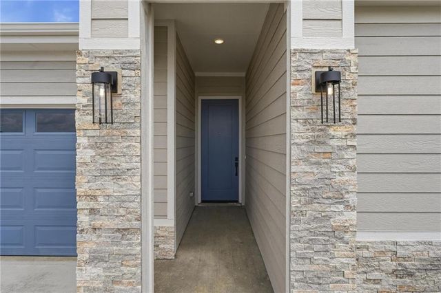 17621 Spivey Street, Gardner, KS 66030