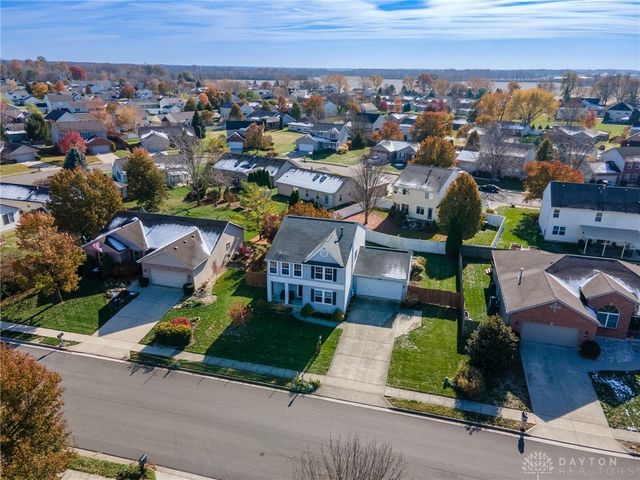 1181 Winchester Drive, Troy, OH 45373