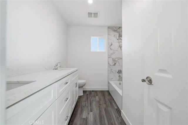 11062 Oneida Avenue, San Fernando, CA 91340