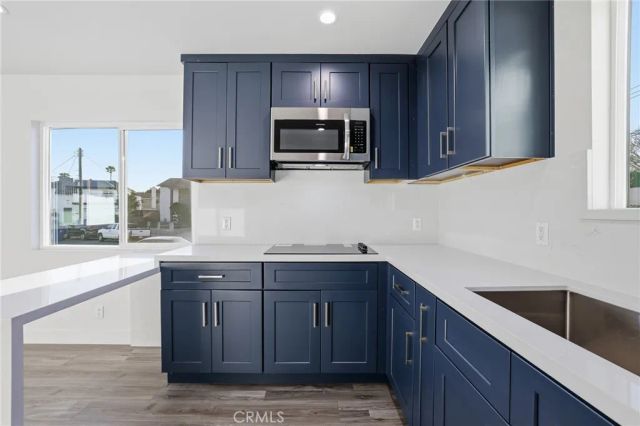 11062 Oneida Avenue, San Fernando, CA 91340