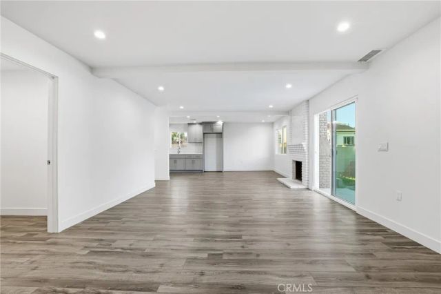 11062 Oneida Avenue, San Fernando, CA 91340