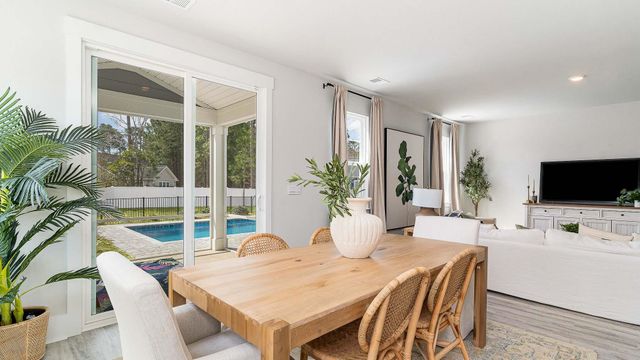 5012 Red Bear Ct, Conway, SC 29526