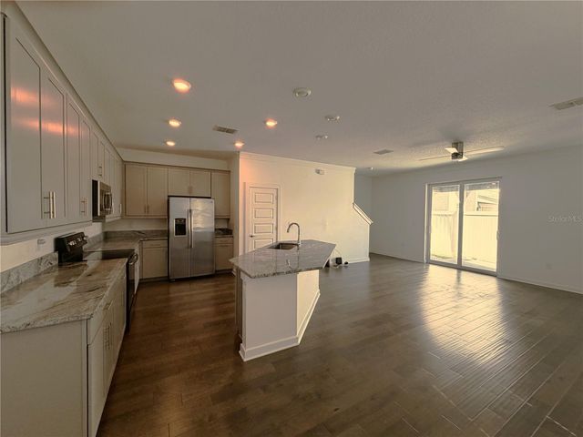 4201 W GRAY STREET 1, Tampa, FL 33609