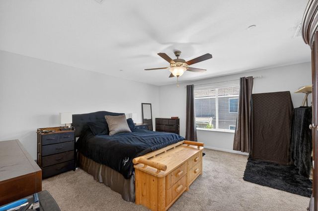 3866 Sussex Avenue, Clovis, CA 93619