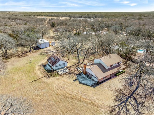 9961 Fm 47, Wills Point, TX 75169