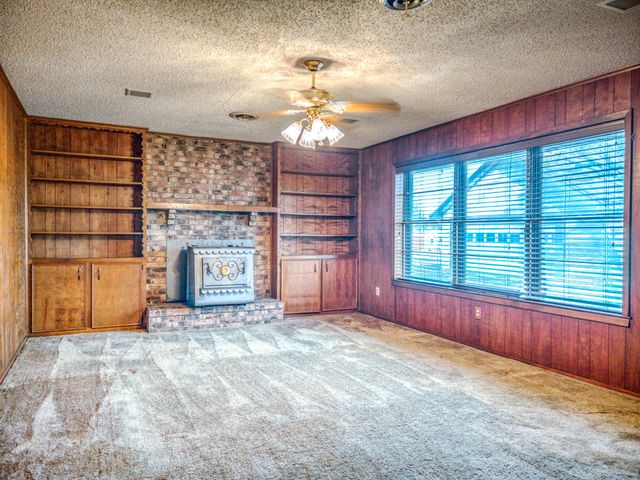 9961 Fm 47, Wills Point, TX 75169