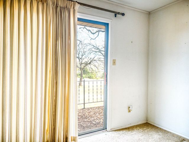 9961 Fm 47, Wills Point, TX 75169