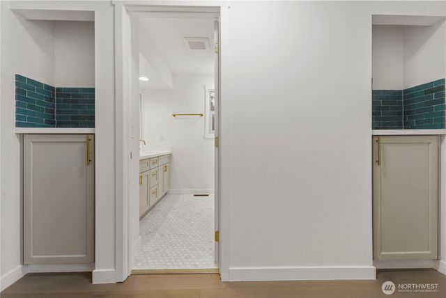 7003 44th Avenue E, Tacoma, WA 98443