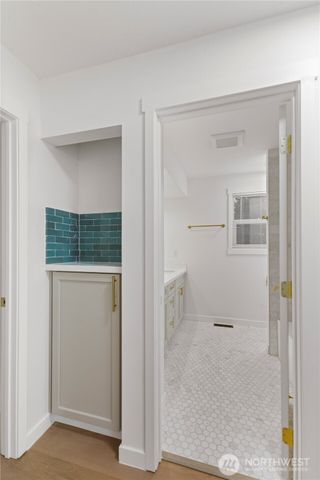 7003 44th Avenue E, Tacoma, WA 98443