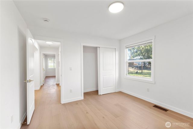 7003 44th Avenue E, Tacoma, WA 98443