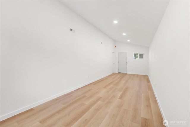 7003 44th Avenue E, Tacoma, WA 98443