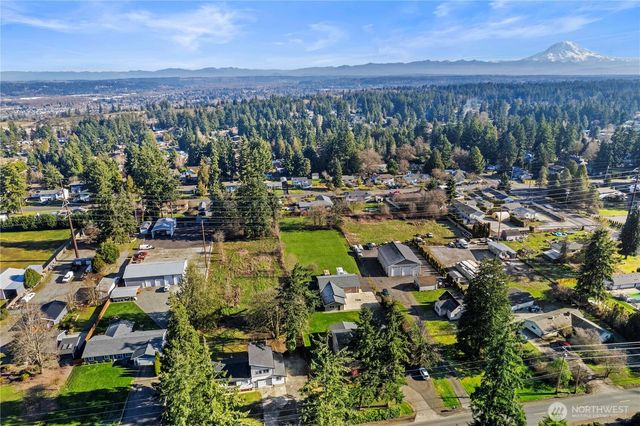 7003 44th Avenue E, Tacoma, WA 98443