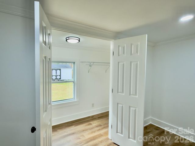 1033 Tracy Drive, Charlotte, NC 28217