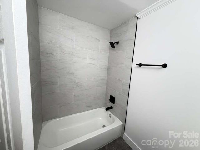 1033 Tracy Drive, Charlotte, NC 28217