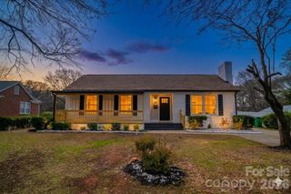 1033 Tracy Drive, Charlotte, NC 28217