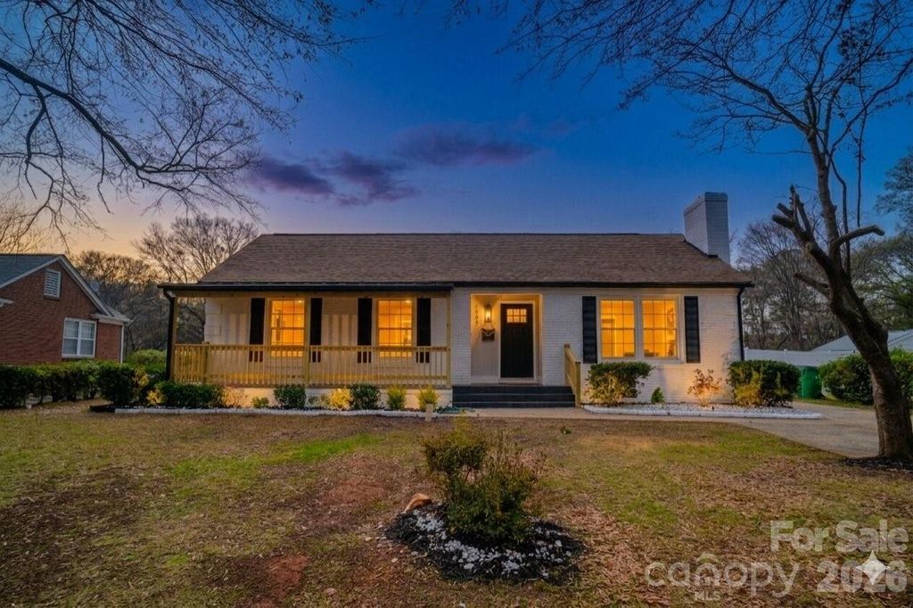 1033 Tracy Drive, Charlotte, NC 28217