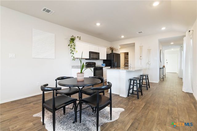 249 Calgary Lane, San Marcos, TX 78666