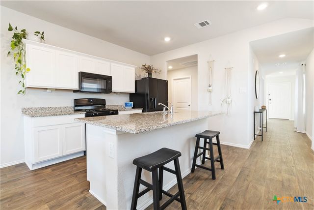 249 Calgary Lane, San Marcos, TX 78666