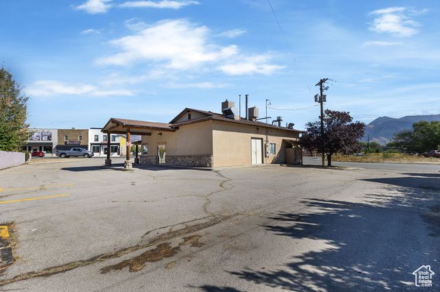 198 E STATE ST, Lehi, UT 84043