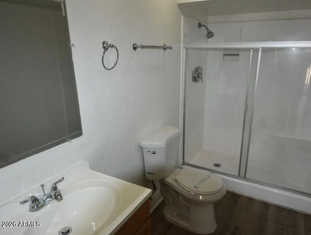 4534 W MITCHELL Drive, Phoenix, AZ 85031