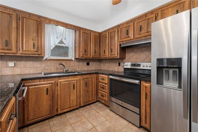 12 Bowen Street, Johnston, RI 02919