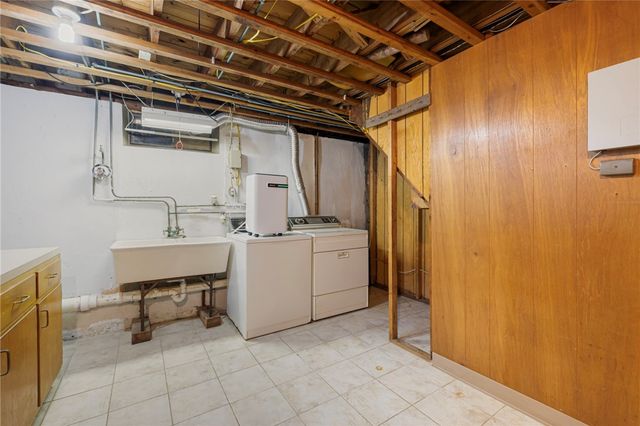 12 Bowen Street, Johnston, RI 02919